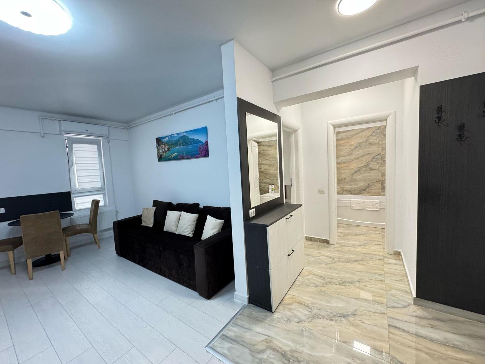Luxury Glam Apartments Central Adress Bucuresti With Parking エクステリア 写真