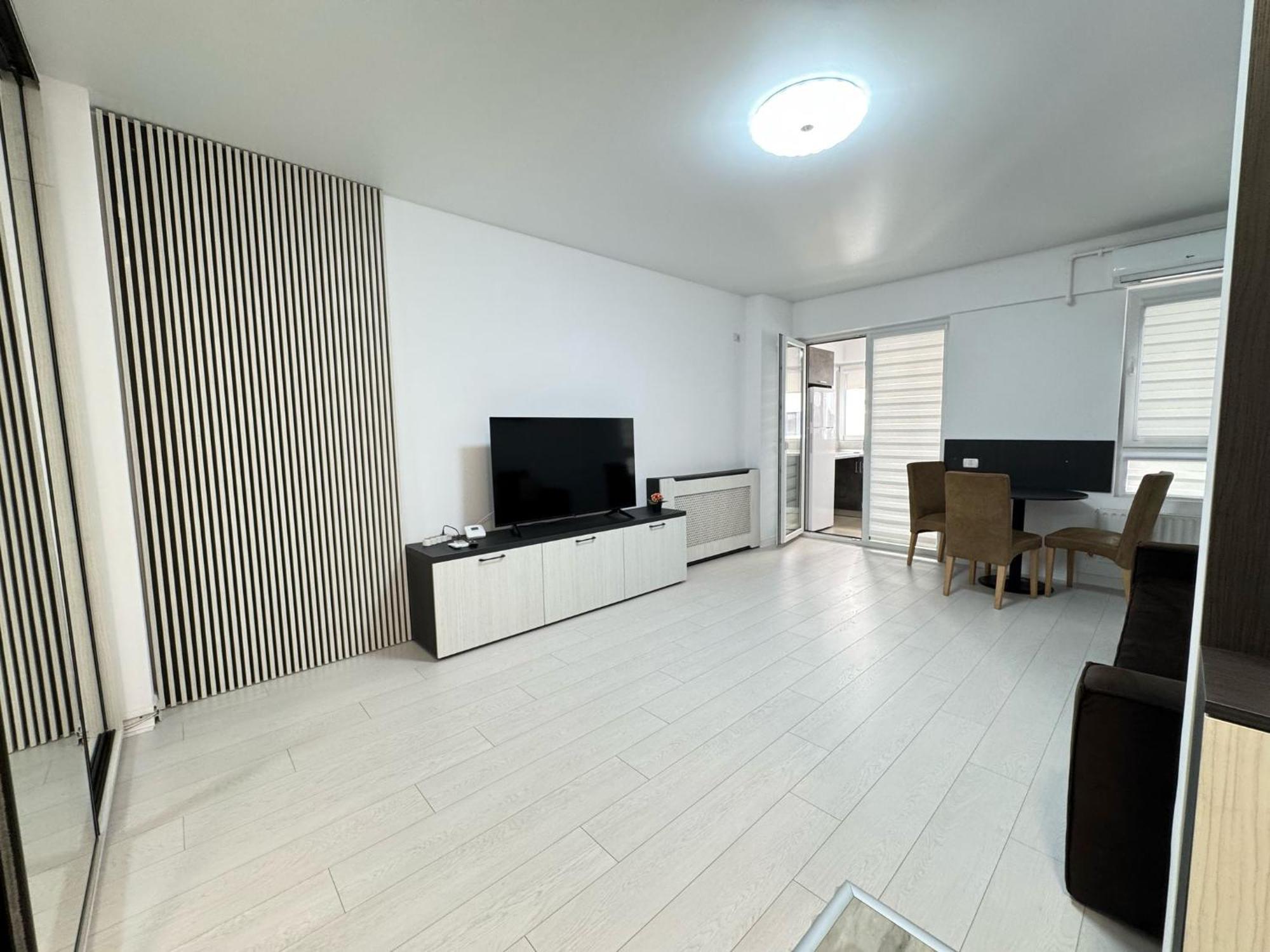 Luxury Glam Apartments Central Adress Bucuresti With Parking エクステリア 写真